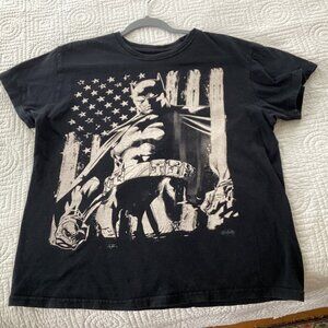 Batman Graphic T-Shirt Black Medium women size M